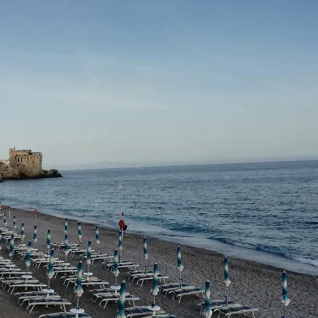 La Casa Di Annisa